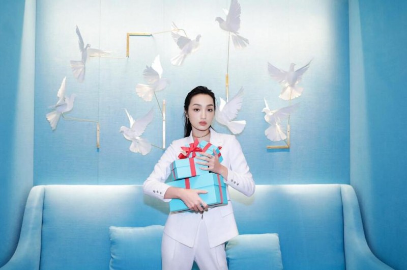 索朗美淇 中国首席模特大赛商用组冠军美照分享及个人资料