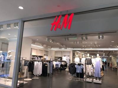 黄轩方发声明:与H&M已无合作