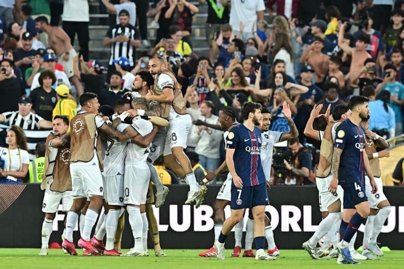 南美解放者杯vs欧洲足球：狂野激情与战术理性的碰撞